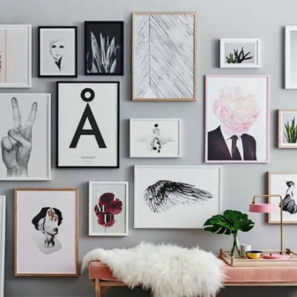 Comprehensive Acyclic Paintings